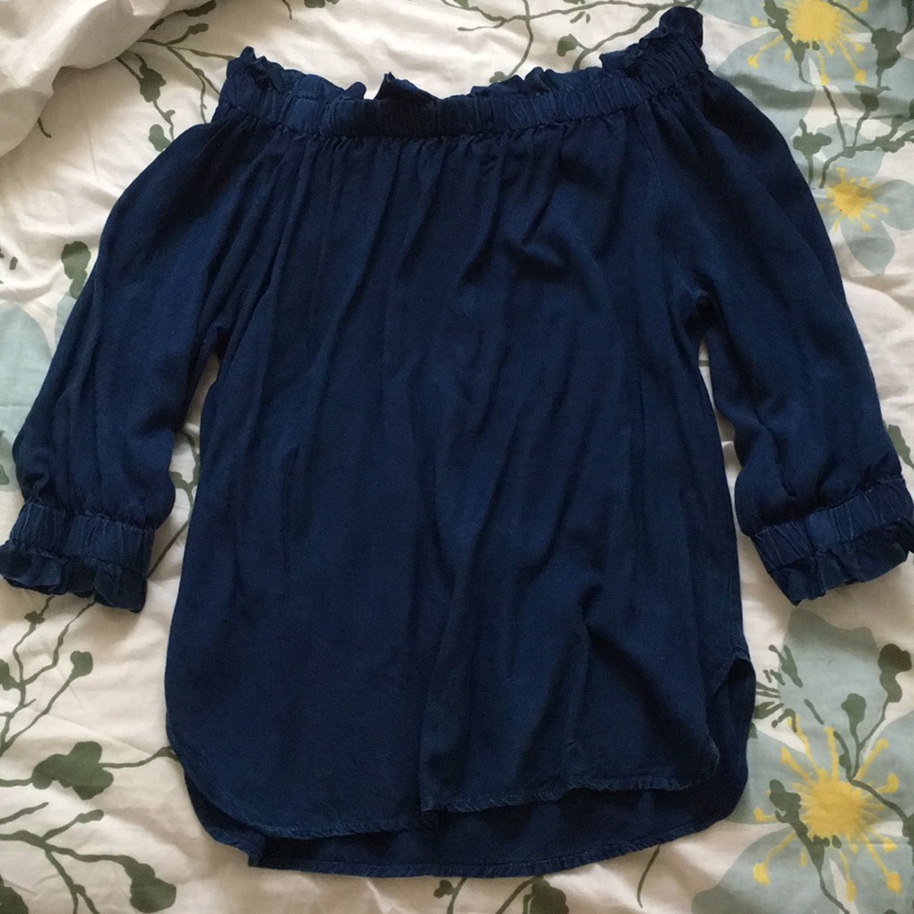 Off the shoulder shirt